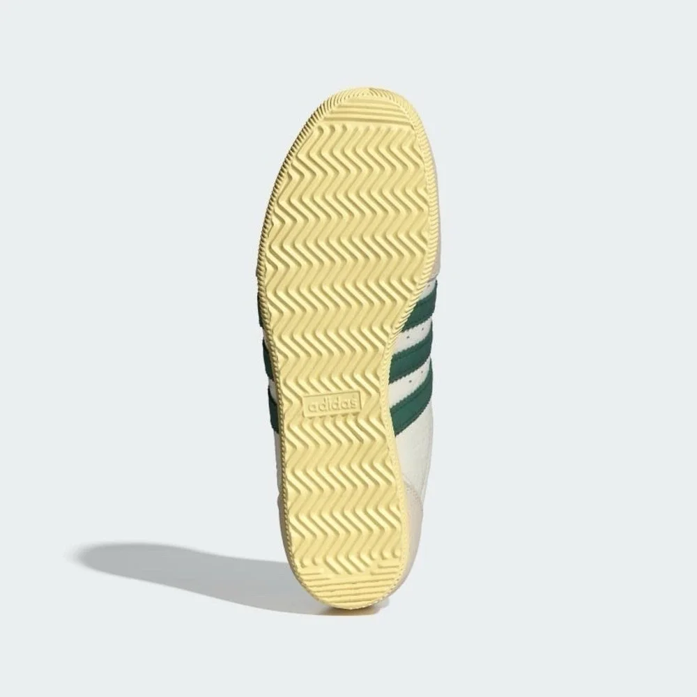 adidas Japan Women's Size 9.5‎ US Off White Collegiate Green Orange Tint JI2663